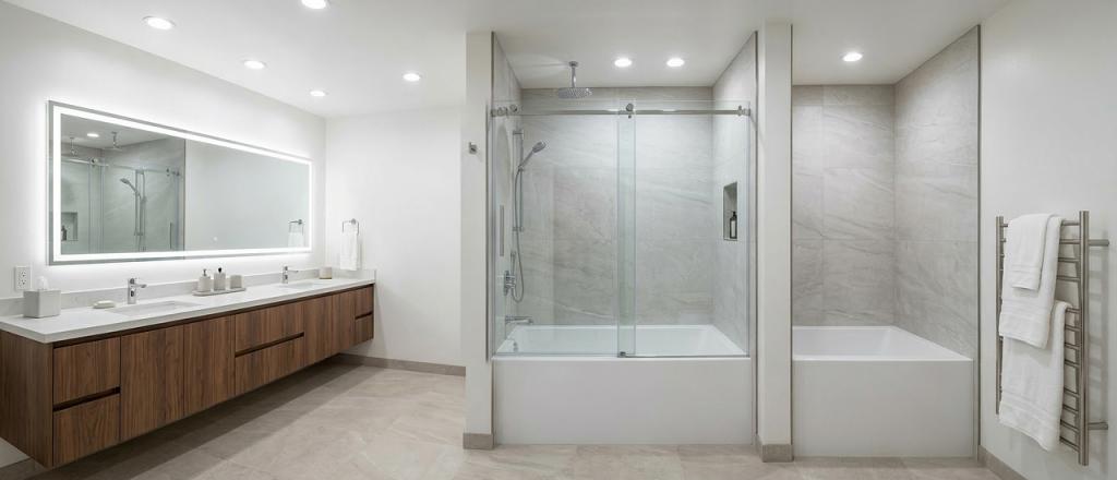 Functional Shower and Tub Combination